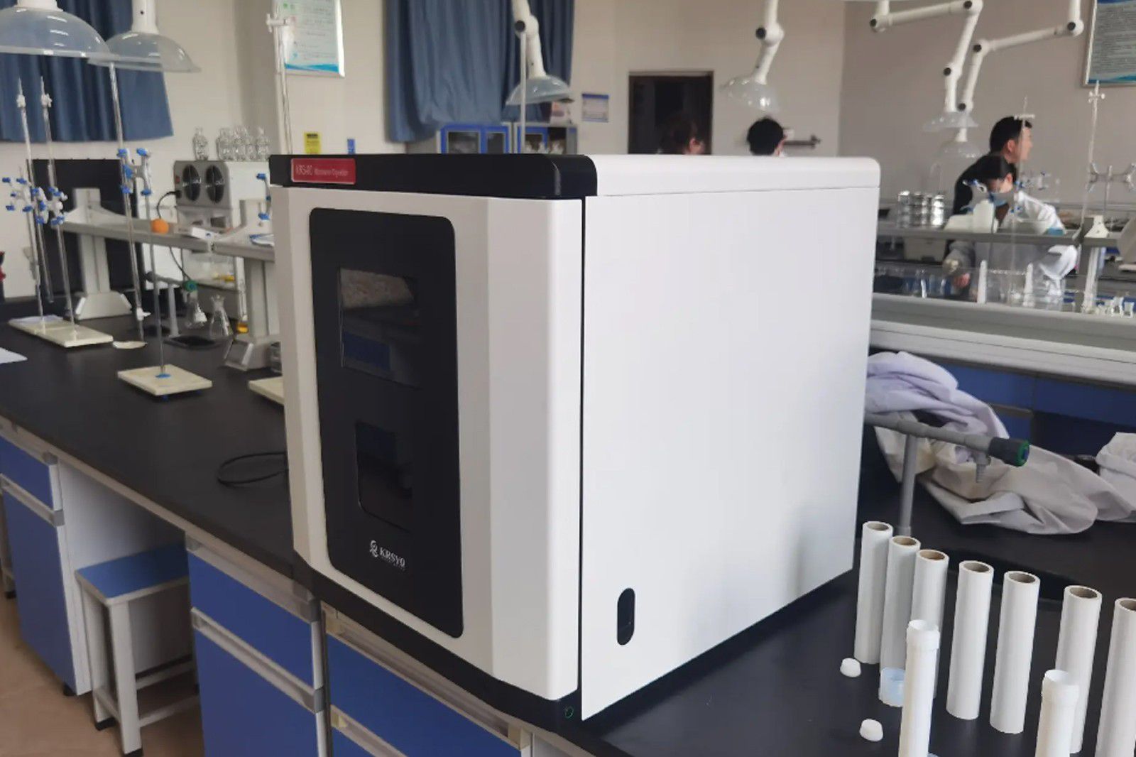 化工实验仪器应用