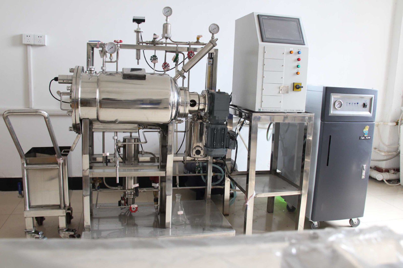 科研机构实验仪器应用案例